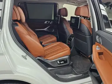 2022 BMW X7 с пробегом 94 561 км