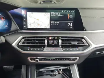 2022 BMW X7 с пробегом 94 561 км