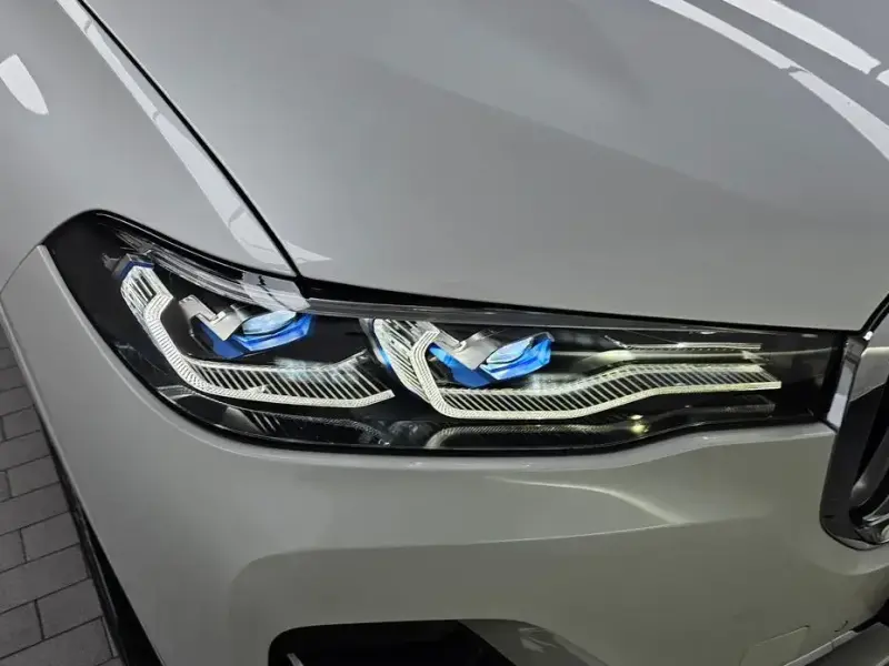 2022 BMW X7 с пробегом 94 561 км