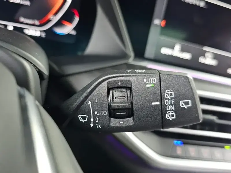 2022 BMW X7 с пробегом 94 561 км