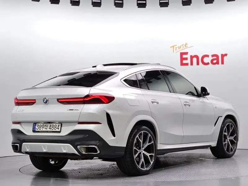 2023 BMW X6 с пробегом 58 357 км