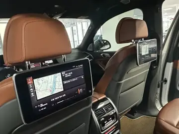 2021 BMW X7 с пробегом 58 013 км