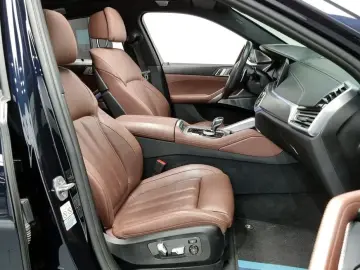 2021 BMW X6 с пробегом 76 059 км