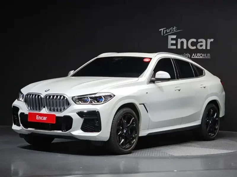 2023 BMW X6 с пробегом 24 748 км