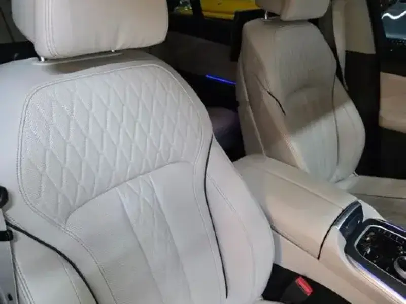 2022 BMW X7 с пробегом 77 000 км