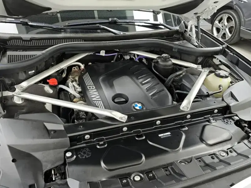 2023 BMW X7 с пробегом 30 828 км