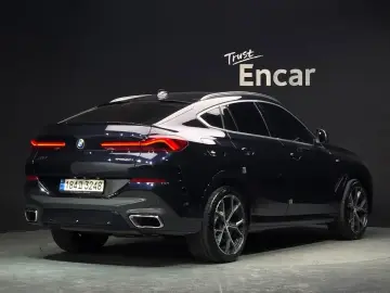2022 BMW X6 с пробегом 71 074 км