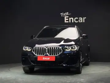 2022 BMW X6 с пробегом 71 074 км