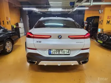 2023 BMW X6 с пробегом 12 500 км