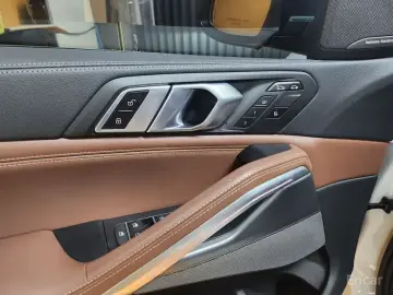 2023 BMW X6 с пробегом 12 500 км