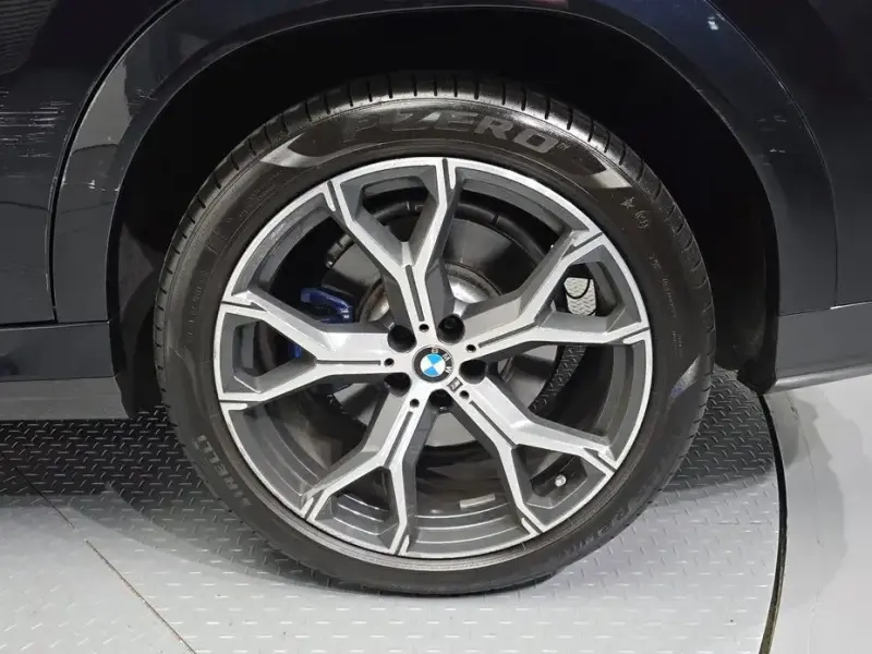 2021 BMW X6 с пробегом 92 862 км