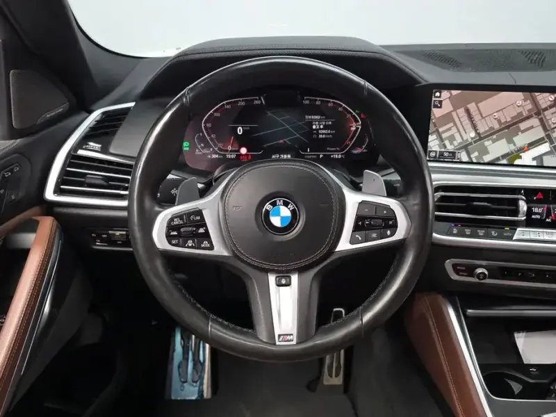 2021 BMW X6 с пробегом 92 862 км