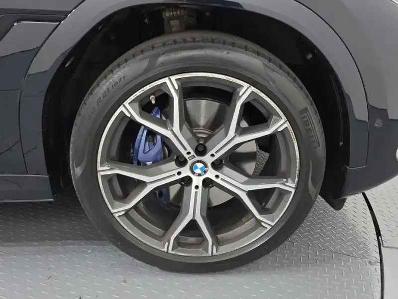 2021 BMW X6 с пробегом 92 862 км