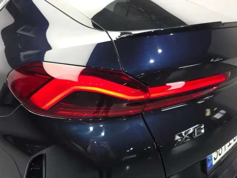 2021 BMW X6 с пробегом 92 862 км