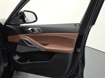 2021 BMW X6 с пробегом 92 862 км