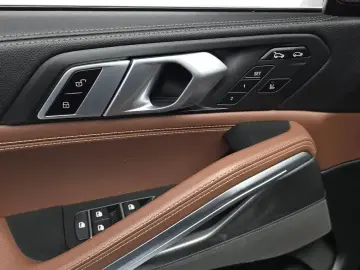 2021 BMW X6 с пробегом 92 862 км