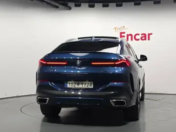 2023 BMW X6 с пробегом 39 182 км