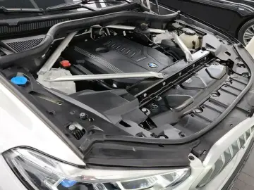 2023 BMW X6 с пробегом 49 362 км