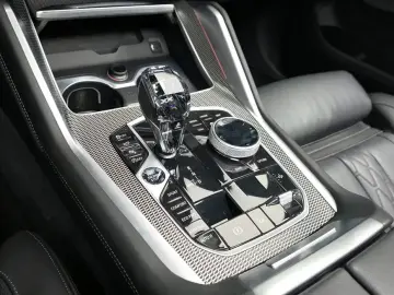 2023 BMW X6 с пробегом 39 182 км