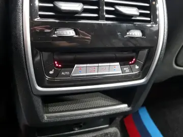 2023 BMW X6 с пробегом 39 182 км