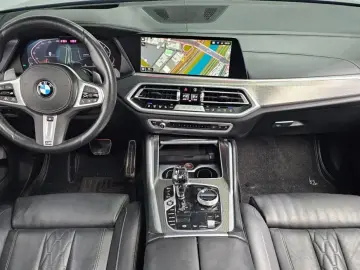 2023 BMW X6 с пробегом 43 820 км