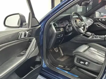 2023 BMW X6 с пробегом 43 820 км