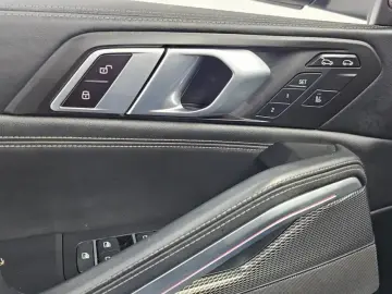 2023 BMW X6 с пробегом 43 820 км