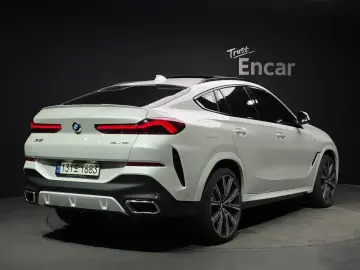 2021 BMW X6 с пробегом 47 174 км