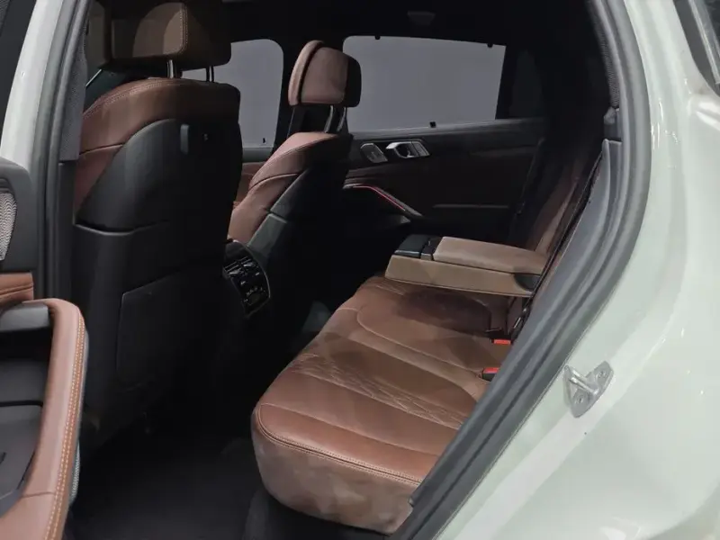 2021 BMW X6 с пробегом 47 174 км