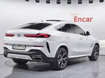 2021 BMW X6 с пробегом 75 076 км