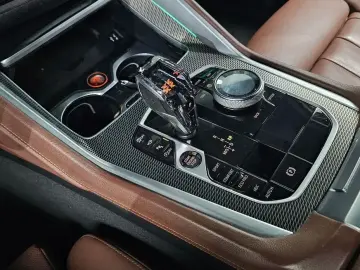 2021 BMW X6 с пробегом 75 076 км