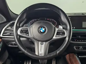 2021 BMW X6 с пробегом 75 076 км