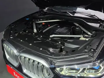 2022 BMW X6 с пробегом 83 241 км