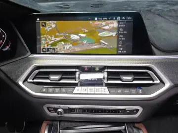2022 BMW X6 с пробегом 83 241 км