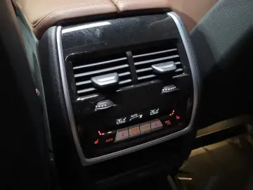 2022 BMW X6 с пробегом 83 241 км