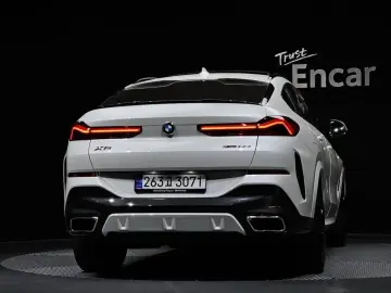 2021 BMW X6 с пробегом 35 243 км