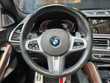 2021 BMW X6 с пробегом 35 243 км