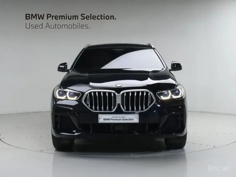 2023 BMW X6 с пробегом 27 017 км
