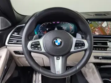 2022 BMW X6 с пробегом 21 753 км