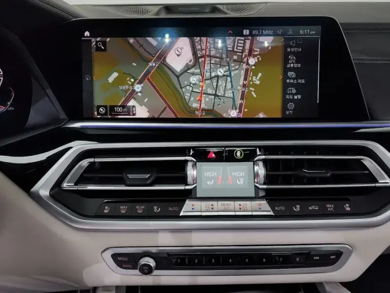 2022 BMW X6 с пробегом 21 753 км
