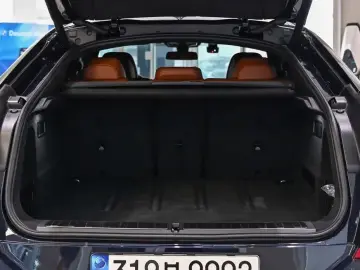 2021 BMW X6 с пробегом 28 446 км