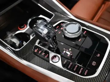 2021 BMW X6 с пробегом 28 446 км