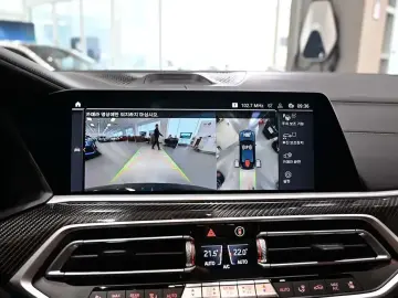 2021 BMW X6 с пробегом 28 446 км
