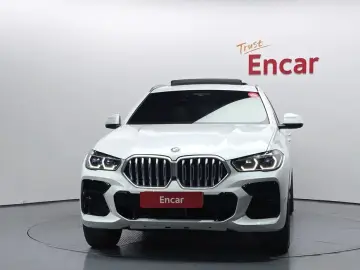 2022 BMW X6 с пробегом 51 993 км