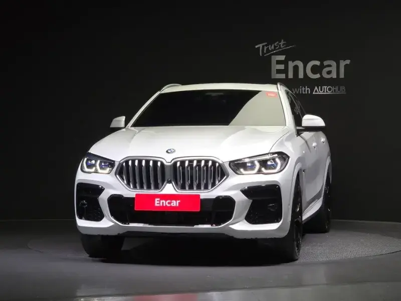 2023 BMW X6 с пробегом 41 669 км