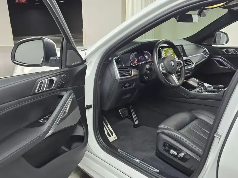 2023 BMW X6 с пробегом 41 669 км