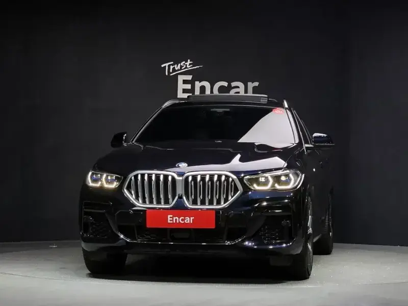 2023 BMW X6 с пробегом 52 501 км