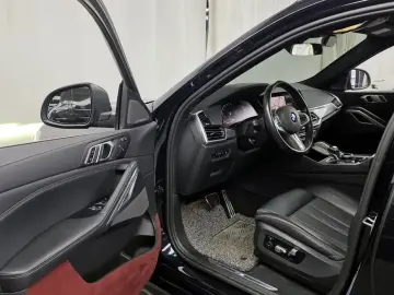 2023 BMW X6 с пробегом 52 501 км