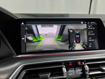 2023 BMW X6 с пробегом 52 501 км