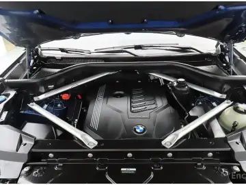 2023 BMW X6 с пробегом 13 671 км